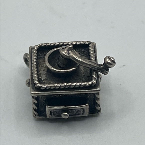 Sterling charm vintage coffee grinder. Handle on top spins. - Picture 1 of 4